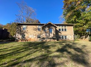 2809 Norwich Ct, Maryville, TN 37803