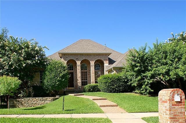 1st image of 1912 Whitehall Dr