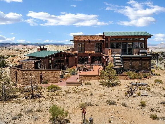 4th image of 3995 S Desert Grave Rd