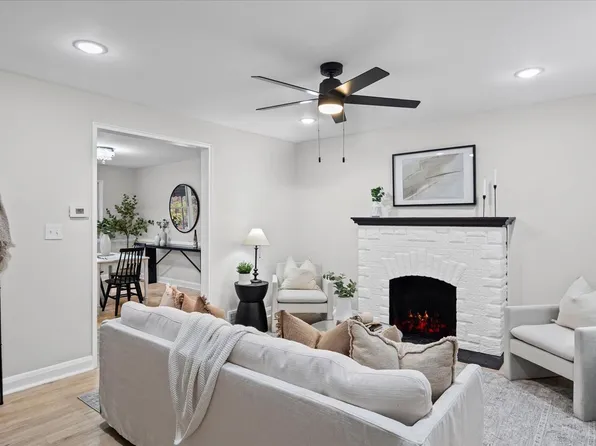 1007 Mount Holly St, Baltimore, MD 21229