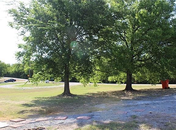 3rd image of 2630 County Road 600