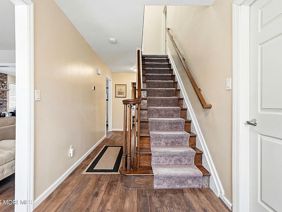 4th image of 45 Sage Road