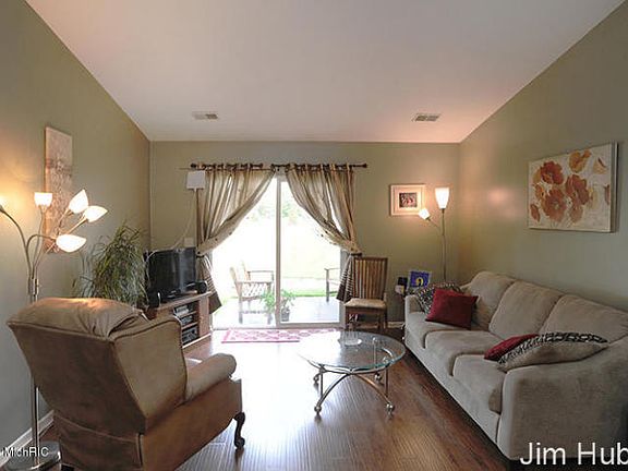 3rd image of 7119 E Cannon Place Dr