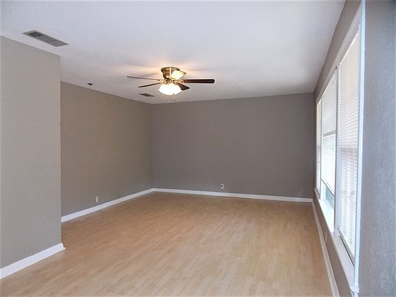 4th image of 465 Belvedere Dr