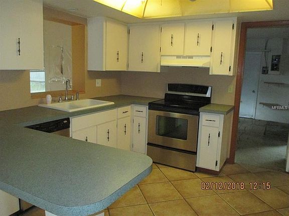 3rd image of 3874 Tampico Dr