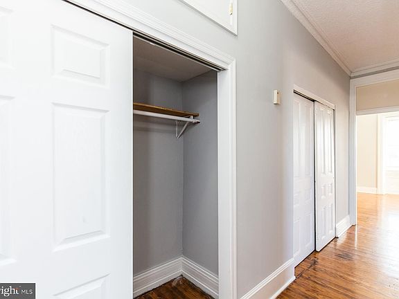 4th image of 3017 W Girard Ave #3F