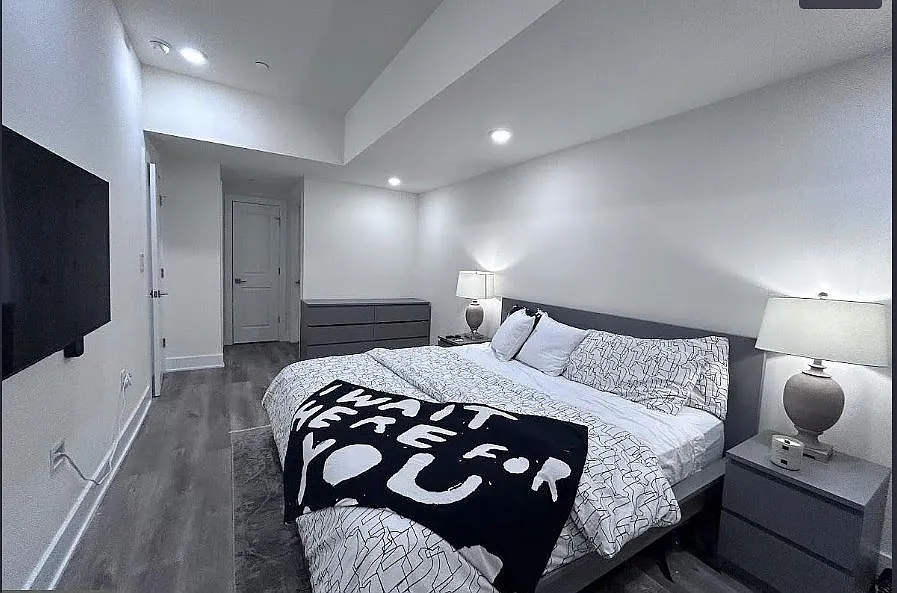 2 bed, 1679 sqft, $3,200 — Photo 4