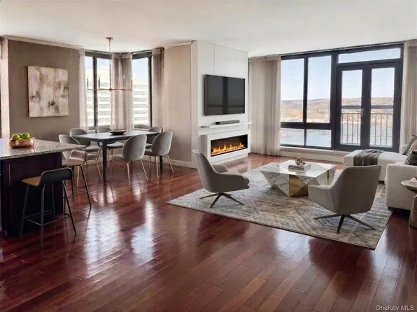 10 City Place #16E, White Plains, NY 10601