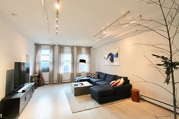 Rented by True Lofts New York LLC | media 15