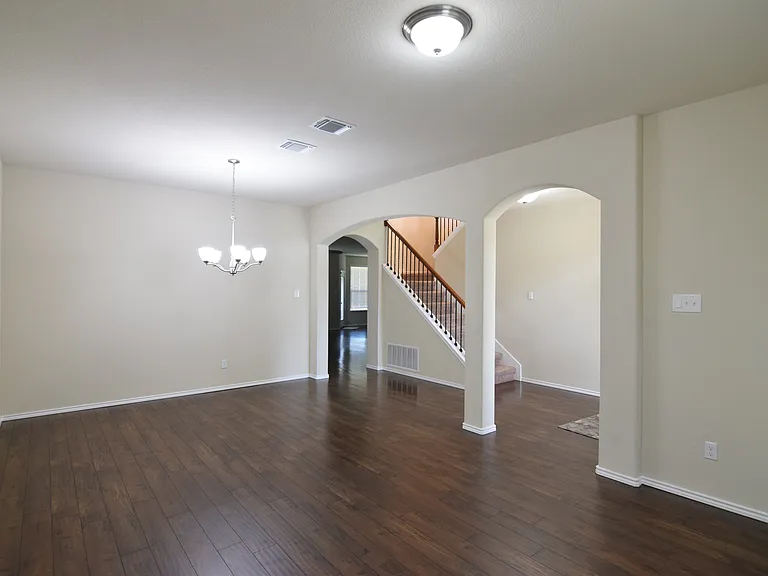 1114 Iron Glen Dr — Photo 13