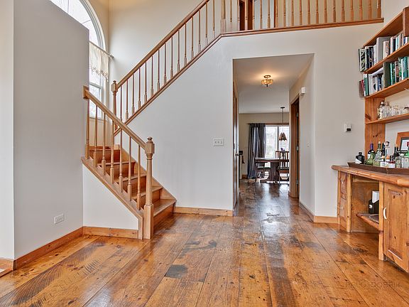 4th image of 7822 Mountain Ash Ct