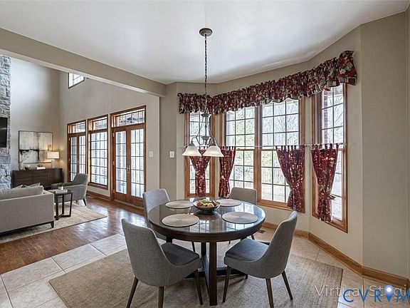 4th image of 7247 Hixburg Rd