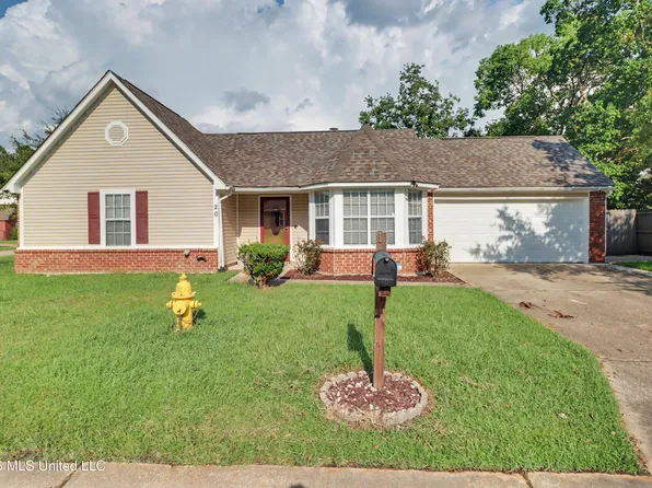 20 Heather Ln, Gulfport, MS 39503