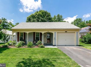 40 Westminster Dr S, Southampton, NJ 08088