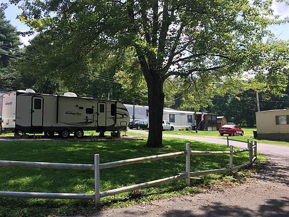 4th image of 535 Lakeview Dr Trailer 11