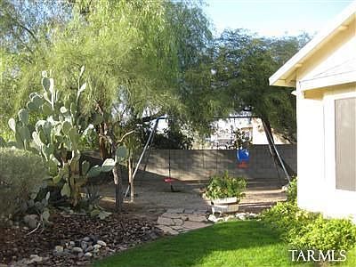 3rd image of 8859 N Hersey Way
