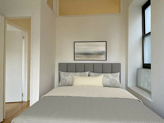 5th image of 415 E 90th St #1E