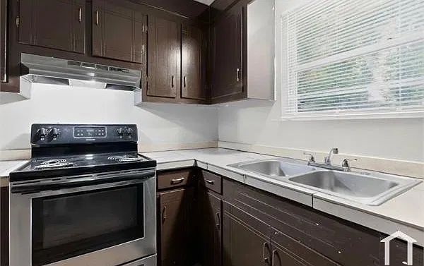 3 bed, 1006 sqft, $1,500 — Photo 4