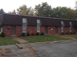 711 White Oak Dr APT 1, O Fallon, IL 62269