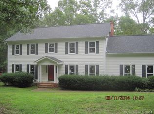 8325 Potter Rd, Matthews, NC 28104