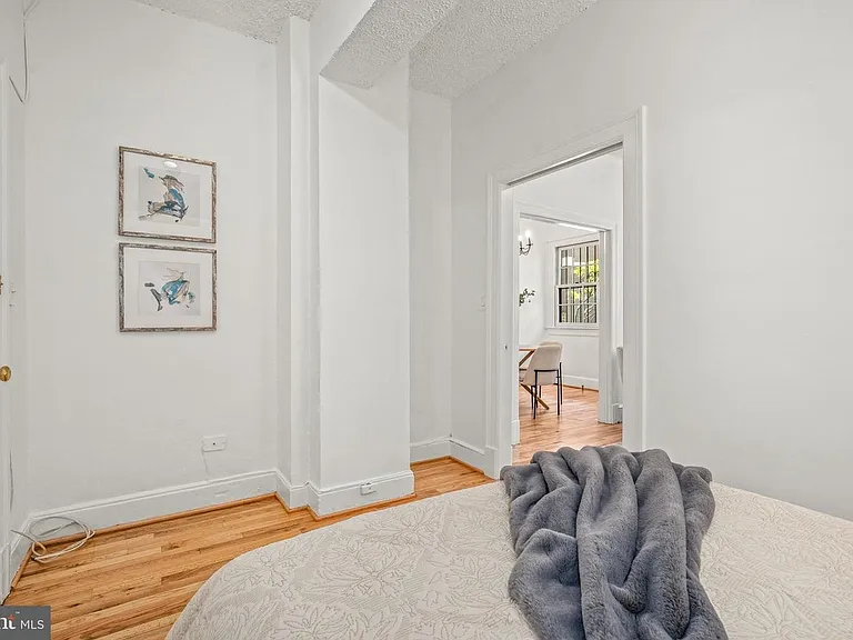 2032 Belmont Rd NW #123 — Photo 13