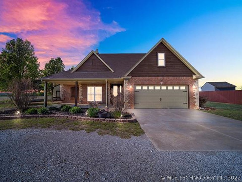 1st image of 9685 Tall Pine Ln