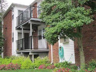 1st image of 146 Church St APT 1B