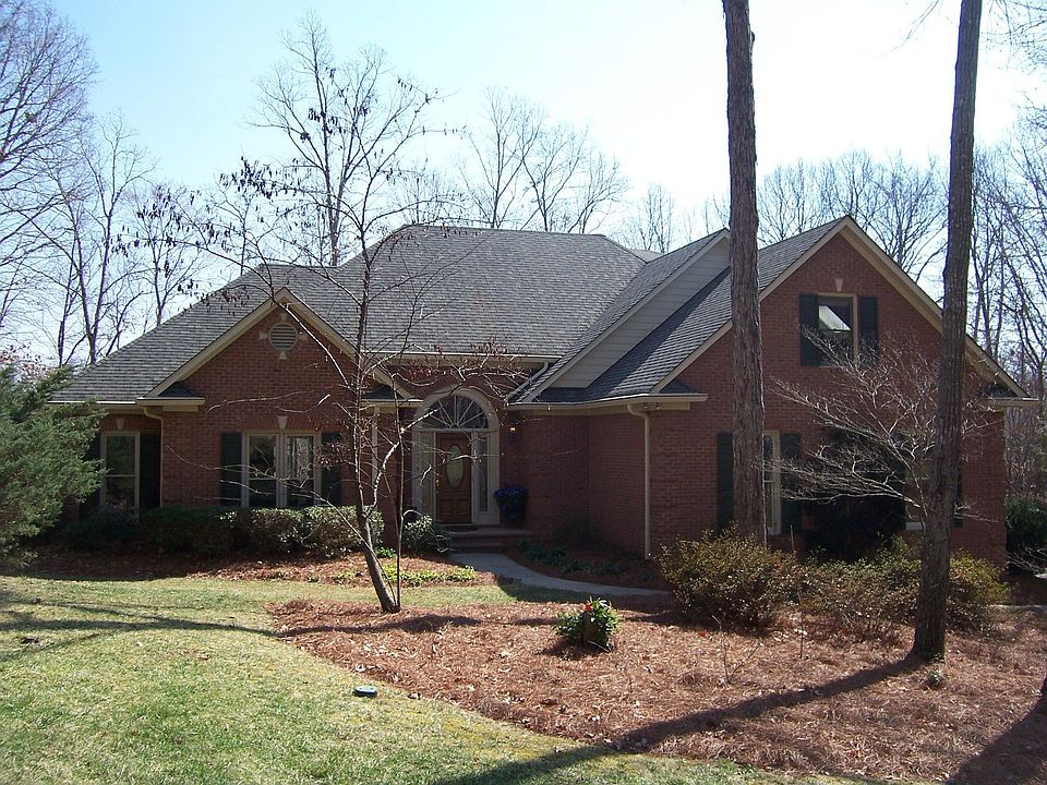 1723 Walden Pond Lane