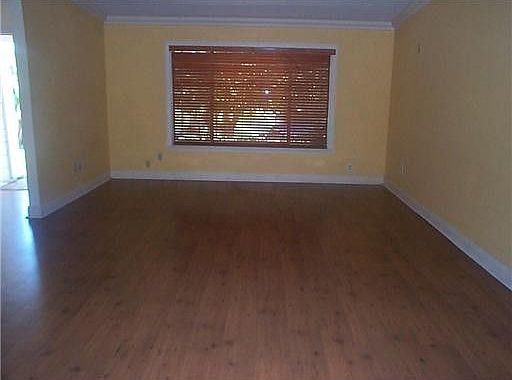 4th image of 21435 SW 97th Ct