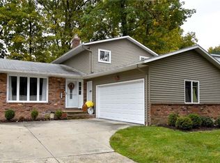 6653 Duneden Ave, Solon, OH 44139