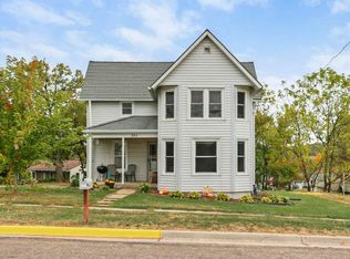 301 E Main St, Barneveld, WI 53507