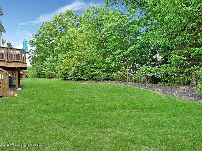 237 Chickadee Ct — Photo 24