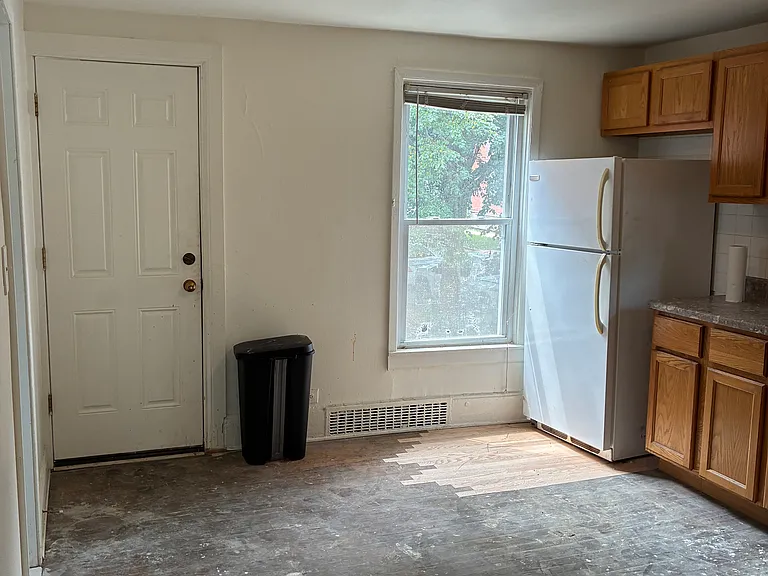 Kitchen. Note: floors will be refinished.
