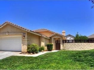 16382 W Sun Canyon St, Riverside, CA 92503