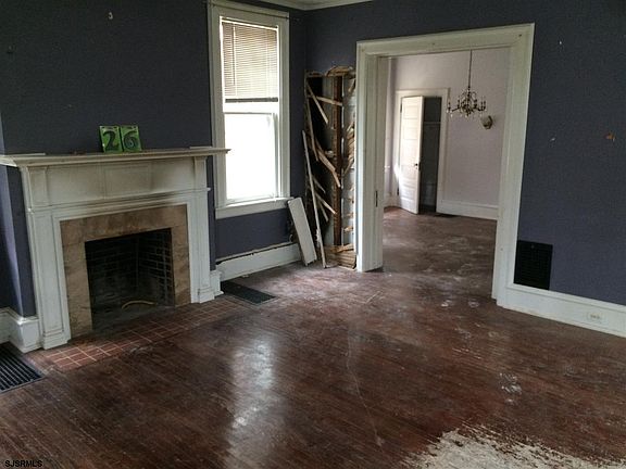 3rd image of 26 S Laclede Pl