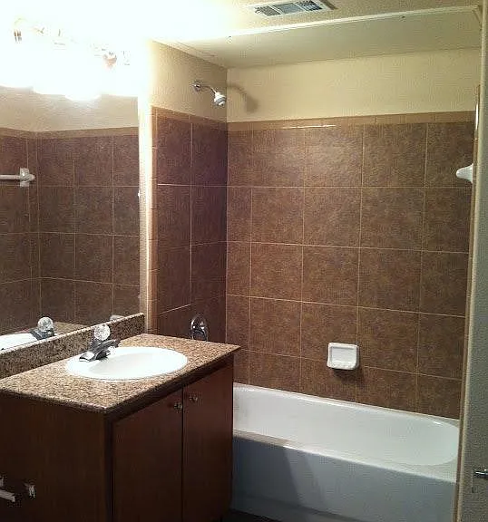 8434 Walerga Rd #315 — Photo 4