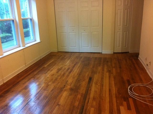 2nd image of 3523 N Broadway St APT 1L