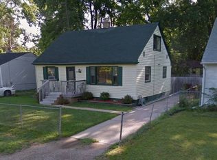 3230 Sheffer Ave, Lansing, MI 48906