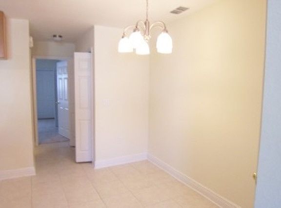 3rd image of 3181 Sawtooth Dr
