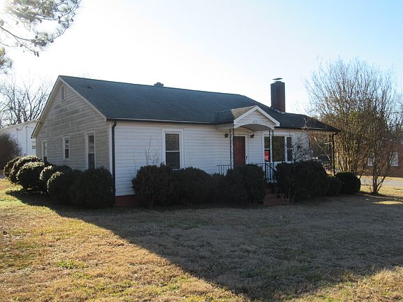 2nd image of 1073 W Highway 150