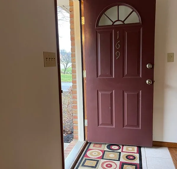 169 Stanford Rd — Photo 9