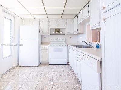 620 NE 12th Ave APT 502, Hallandale Beach, FL, 33009