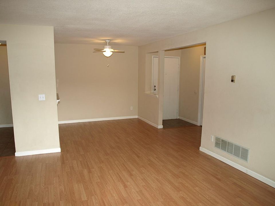 Dining Area off of Kitchen