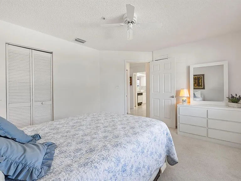 841 Waterside Dr #206 — Photo 25
