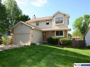 15405 Stoney Brook Blvd, Omaha, NE 68137