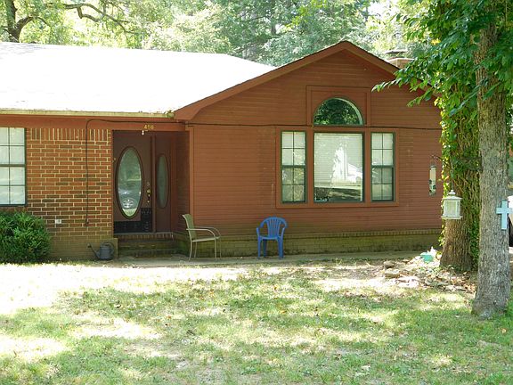 3rd image of 456 Mill Creek Dr