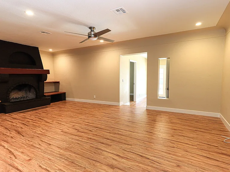 2100 Santa Ynez Dr — Photo 10
