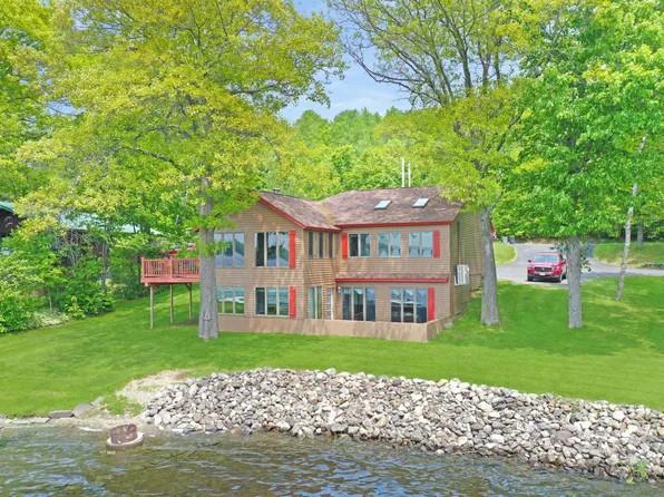 69 Hayward Street, Portage Lake, ME 04768