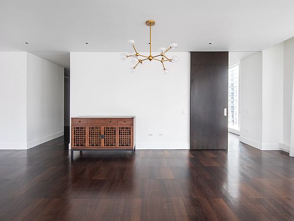 5th image of 151 E 85th St APT 11A