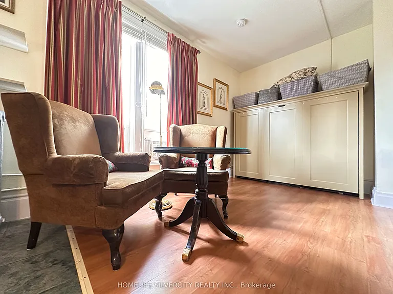 50 Nelson St W #4 — Photo 14